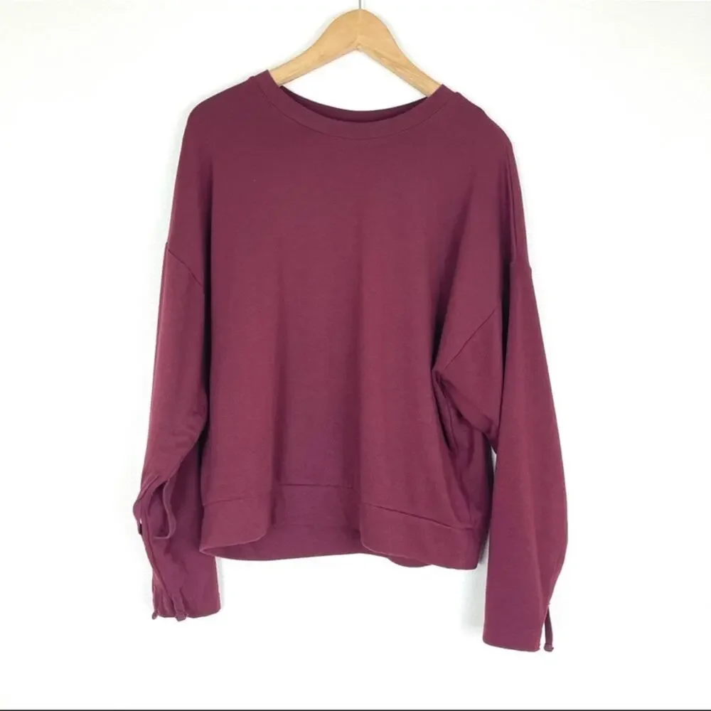 Fabletics Sadie Scrunched Sleeve Pullover Sweatshirt - Picture 3 of 9